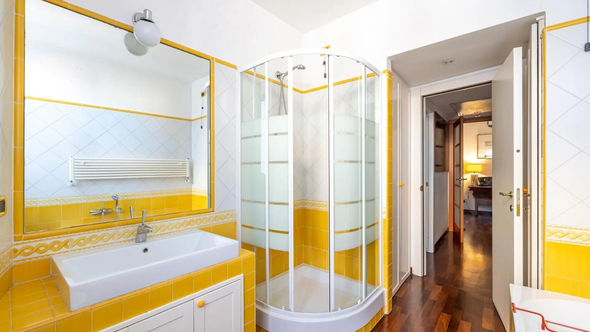 New Trastevere Home: Big, Elegant, Comfy Apartment Rome Italy