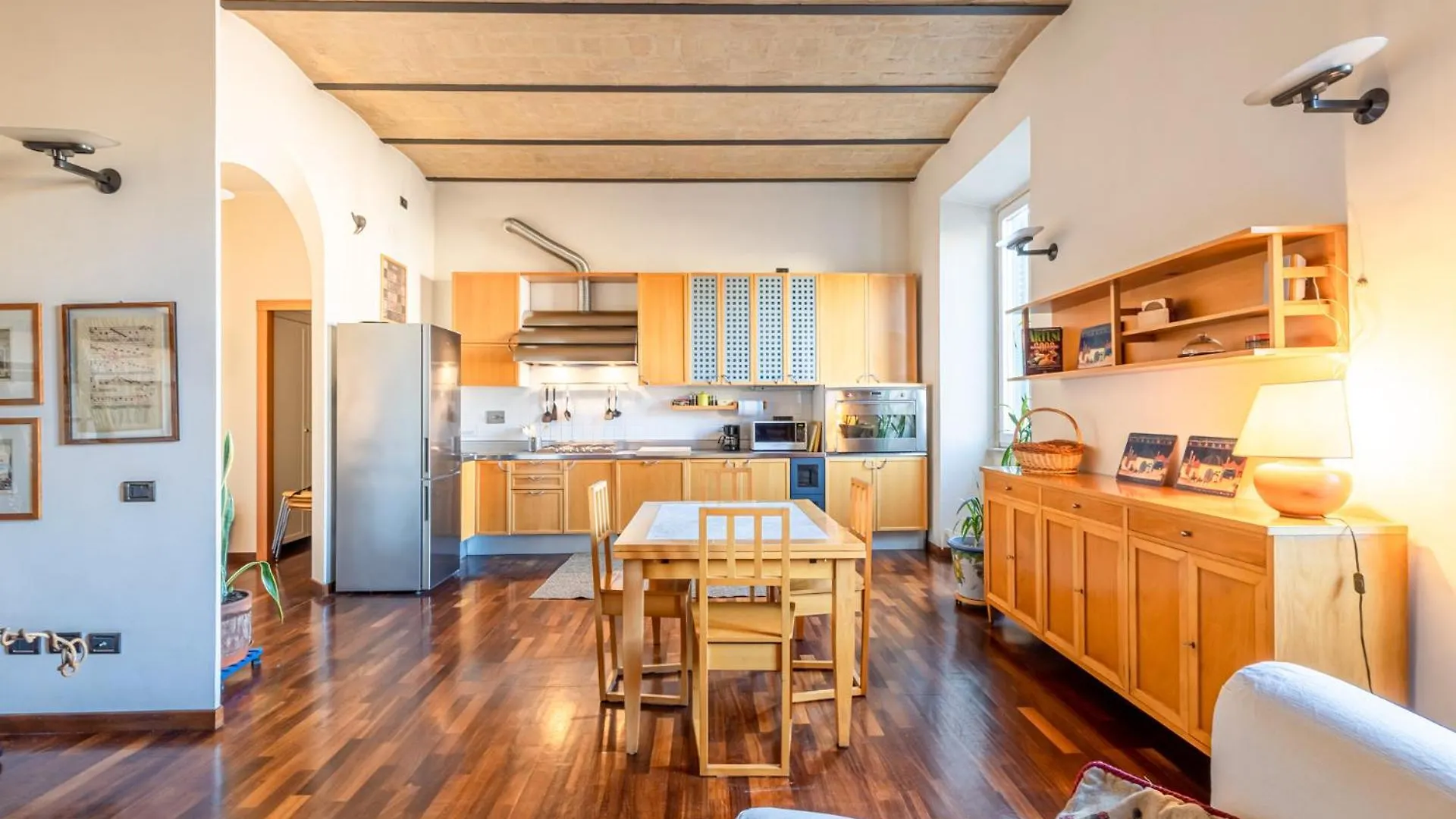 New Trastevere Home: Big, Elegant, Comfy Apartment Ρώμη